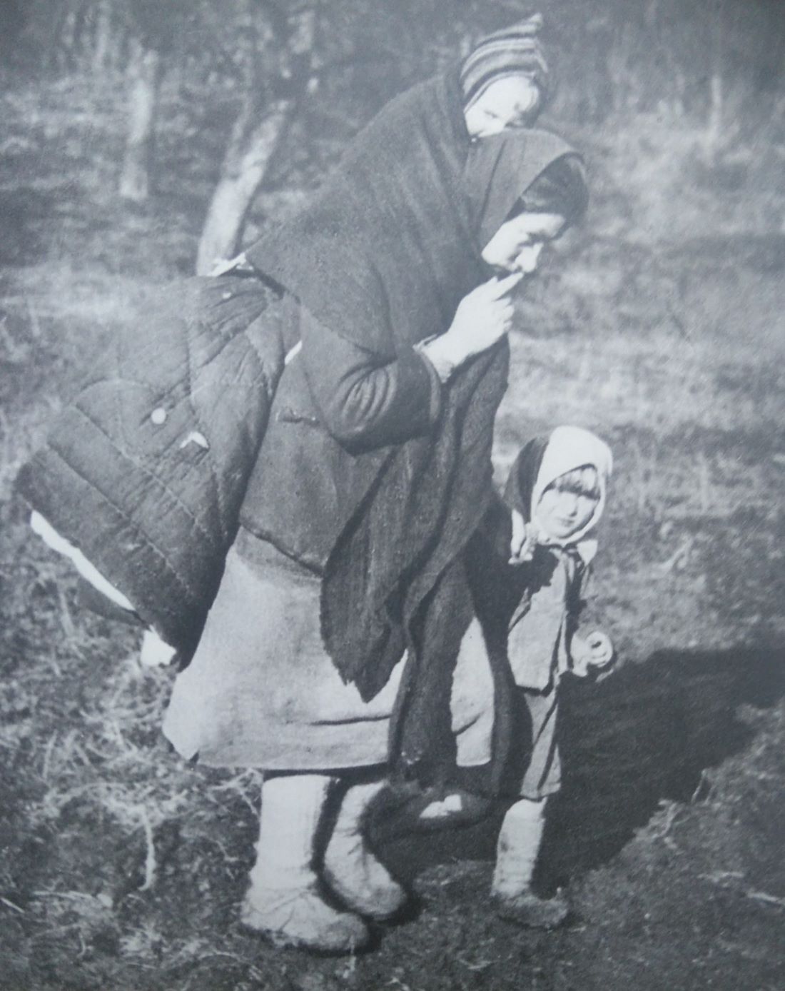 "Mother from Knežpolje," a famous photograph by Žorž Skirigin.
