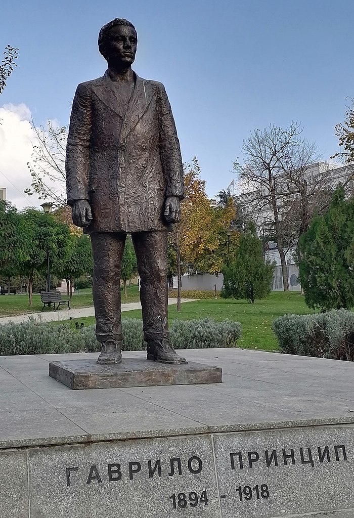 Princip's bronze statue in Belgrade.