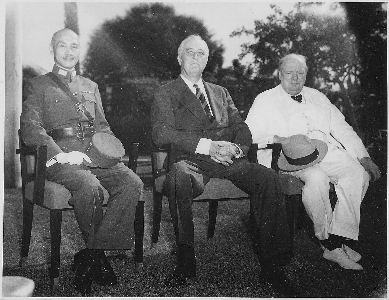 Chiang with Franklin D. Roosevelt and Winston Churchill in Cairo, Egypt, in November 1943
